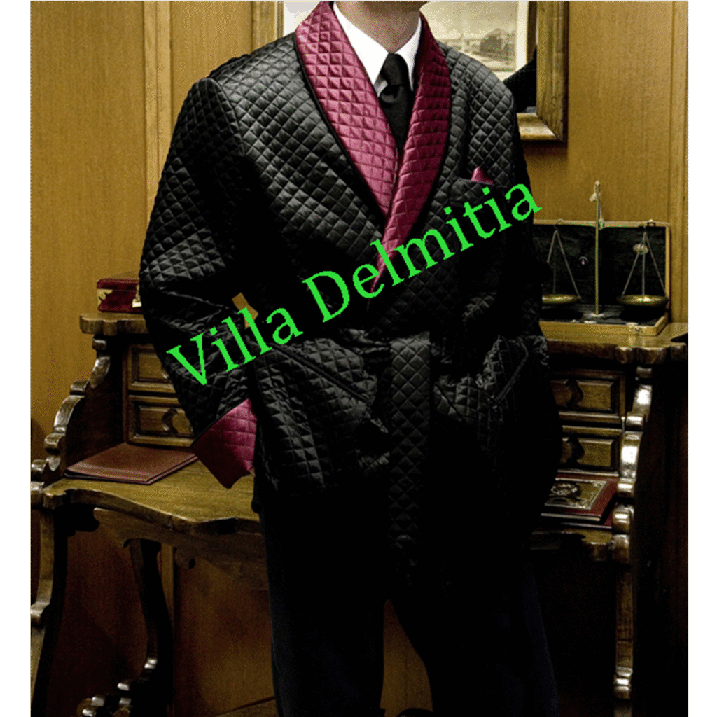 VESTE D'INTÉRIEUR EN SOIE SATIN MATELASSÉE AVEC CONTRASTES EN SOIE SATIN UNI MATELASSÉE